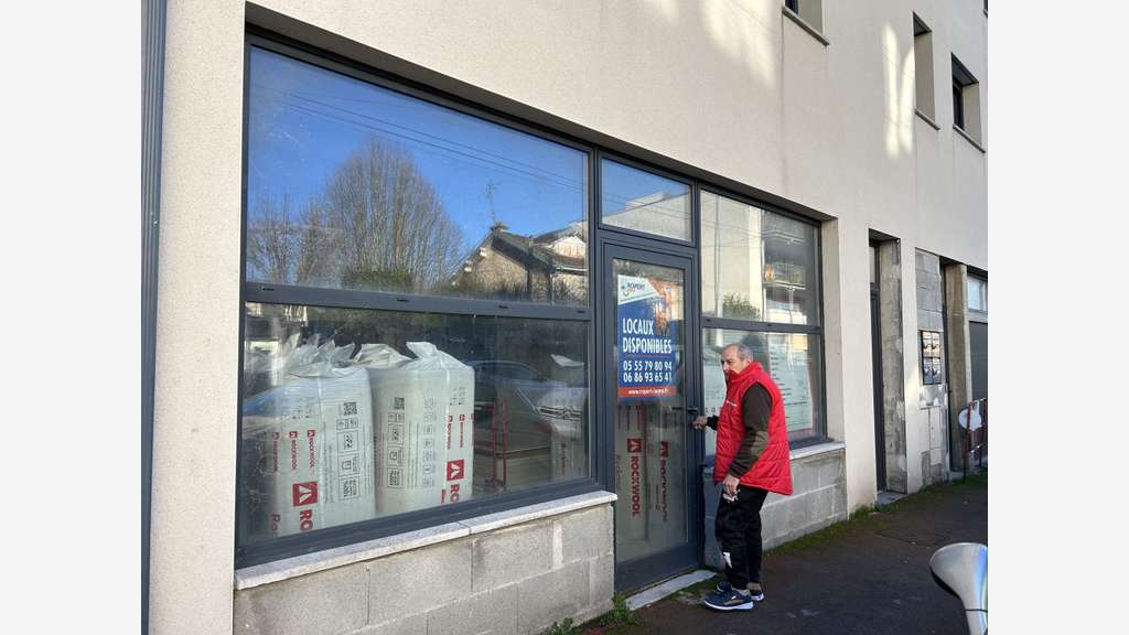 À louer local commercial brut de 186m² à Limoges