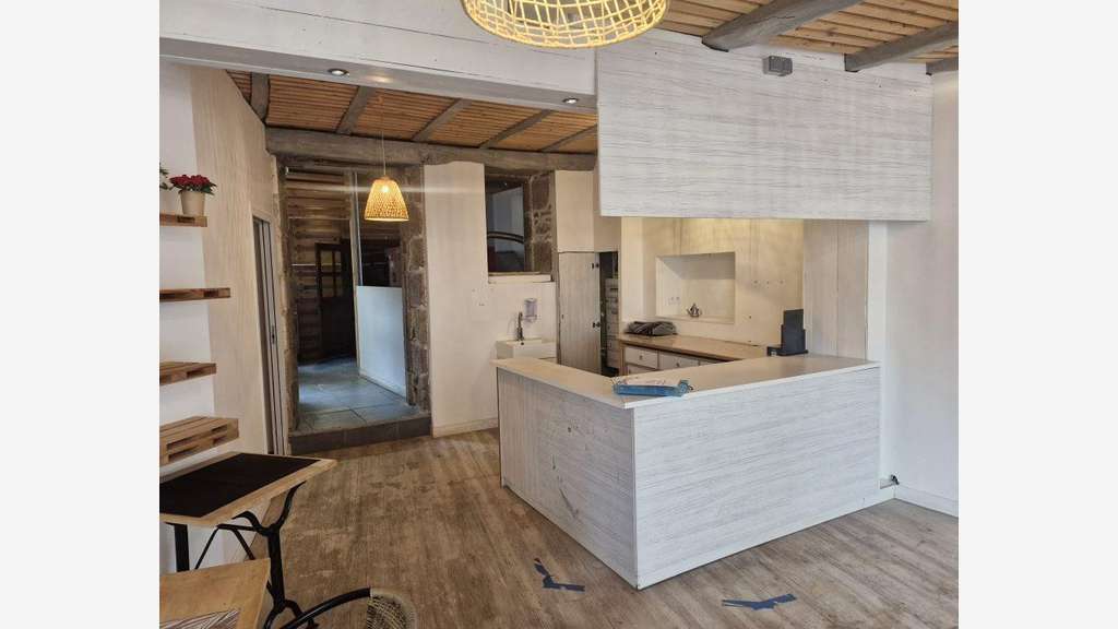 A louer local commercial 92m² extraction à Limoges
