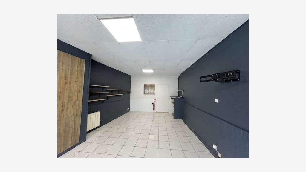 Local commercial de 53,70 m² à LIMOGES