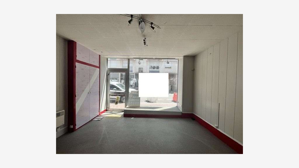 Location ensemble commercial de 280m² à Limoges