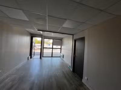 Loue charmant local commercial 76m² proche Limoges