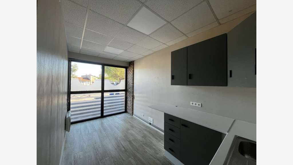Loue charmant local commercial 76m² proche Limoges