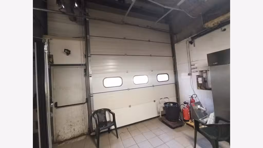 LOC 440m² Zone NORD LIMOGES