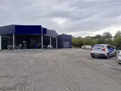 Vaste local commercial à loué à LIMOGES !