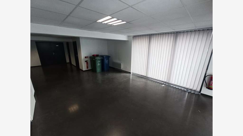 LOC Bureaux et Activités 468m² LIMOGES