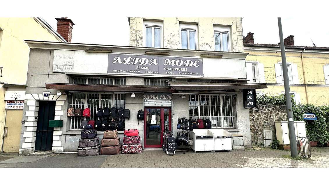 Location local commercial 88m² à Longjumeau centre