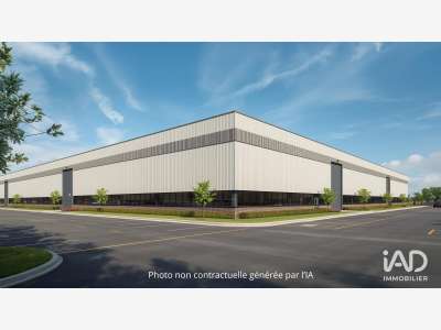 A louer entrepôt de grande capacite 5800m² à Lons