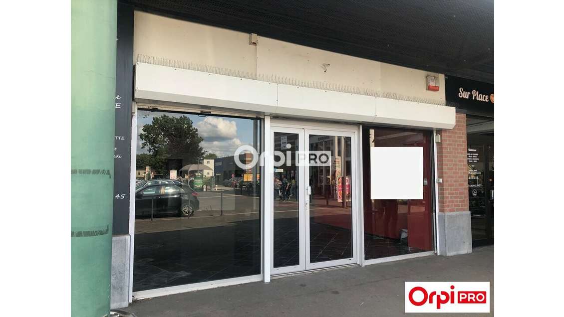 A louer local commercial 70m² bel empl à Loos
