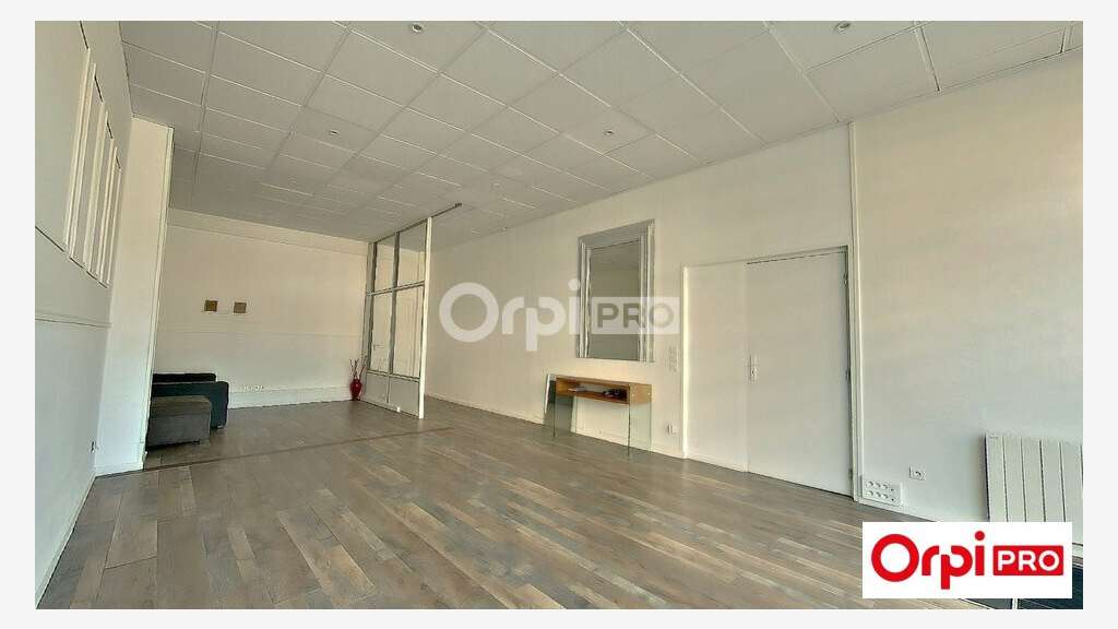 A louer local commercial de 50m² à Loos (59120)