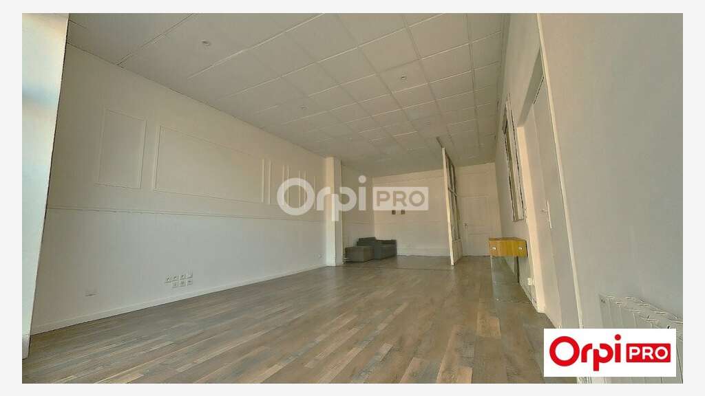 A louer local commercial de 50m² à Loos (59120)