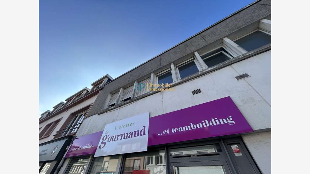 A louer local commercial 168m² à Lorient Keryado