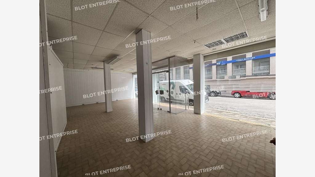 A louer local commercial de 97m² à Lorient centre