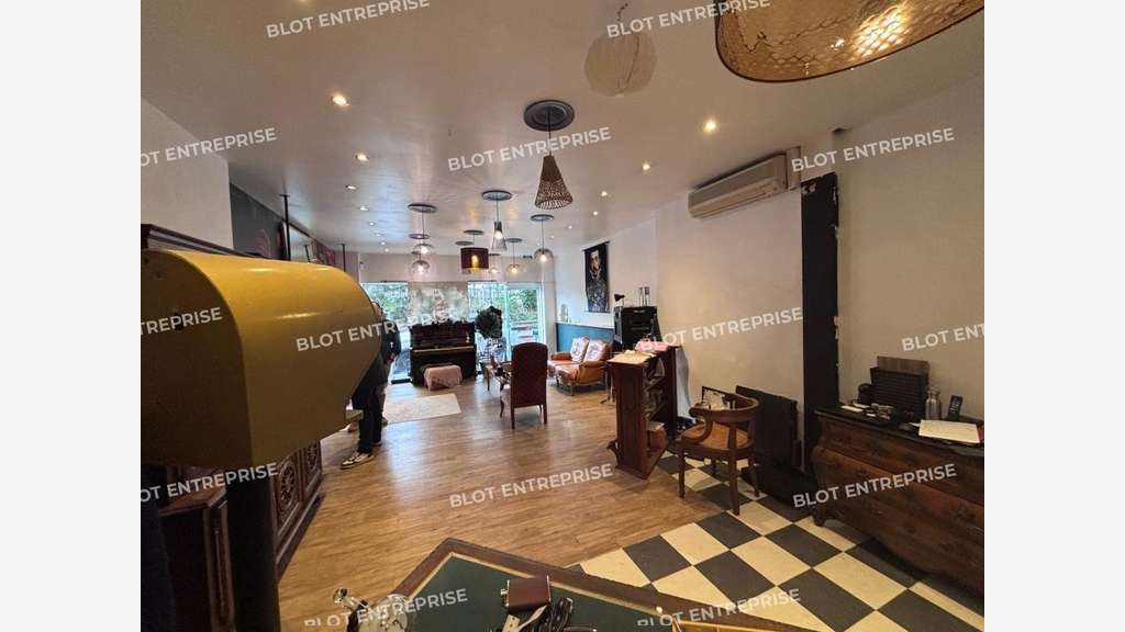 A louer local commercial de 64m² Lorient centre