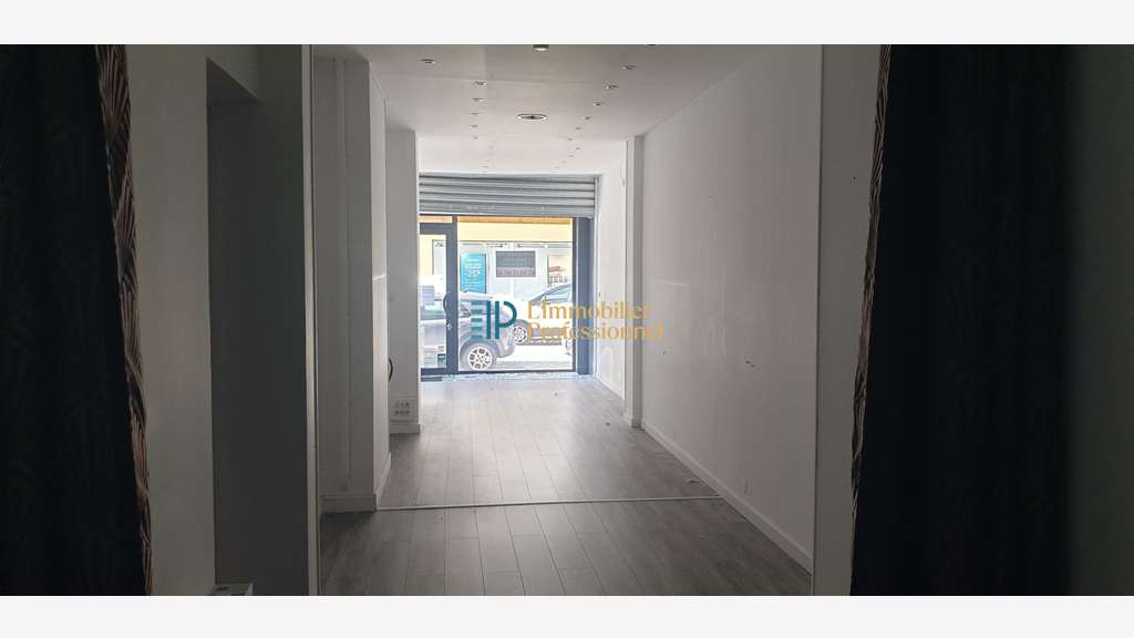 A louer local commercial 45m² hyper centre Lorient