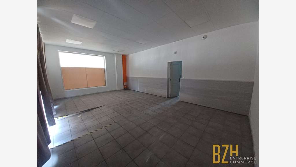 A louer local commercial 97m² au centre de Lorient