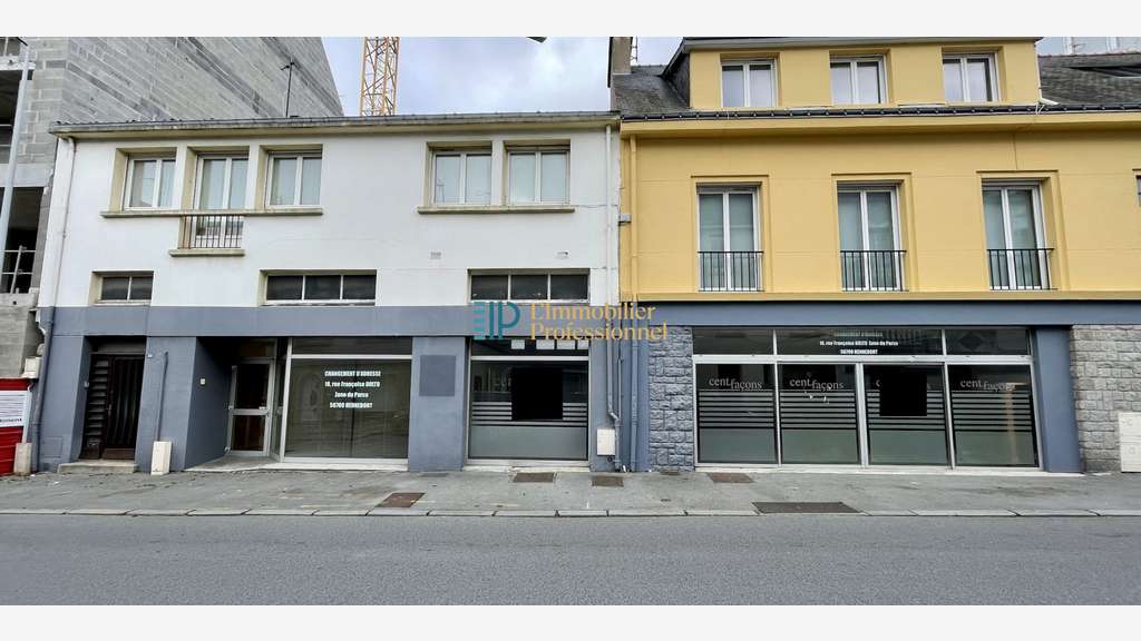 A louer local commercial 424m² à Lorient centre
