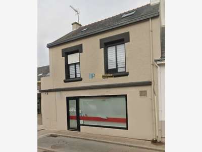 A louer local commercial de 88m² à Quéven centre