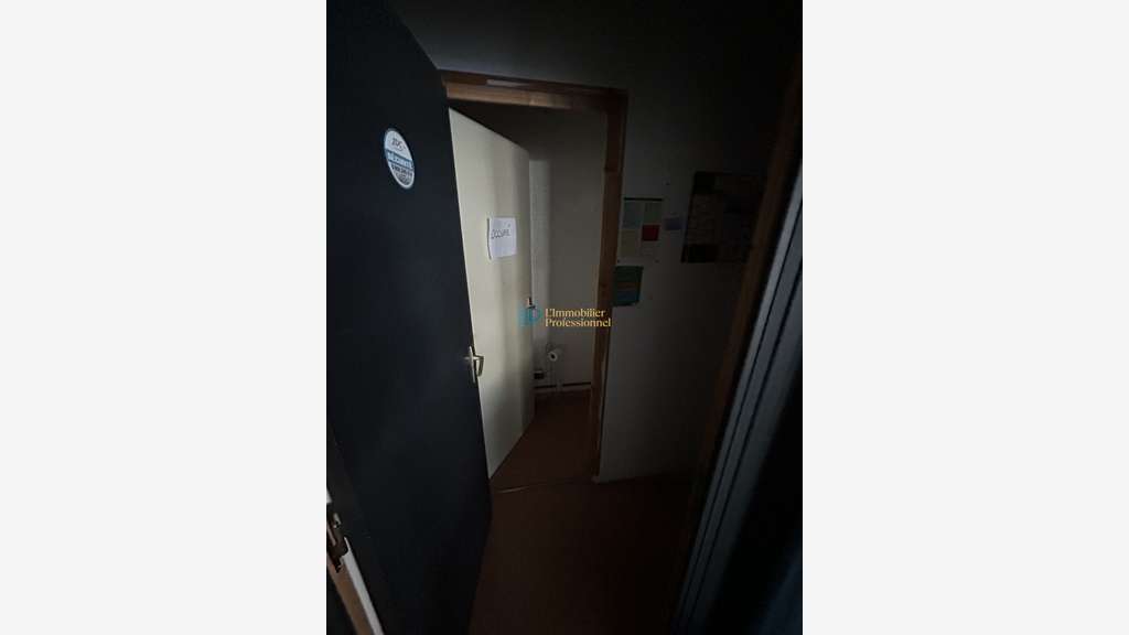 A louer local commercial 306m² ERP / PMR à Lorient