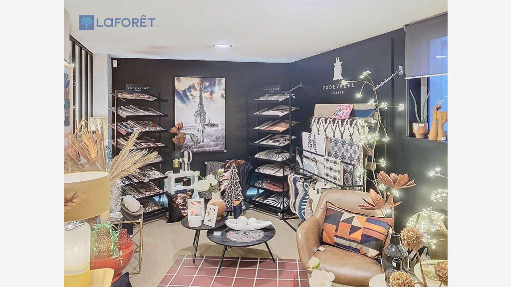 A louer local commercial 94m² à Lorient