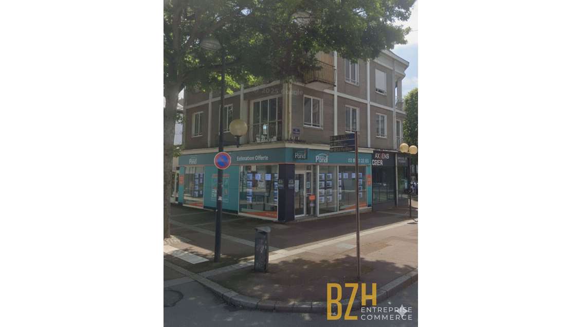 A LOUER - LOCAL COMMERCIAL 140 m² - LORIENT