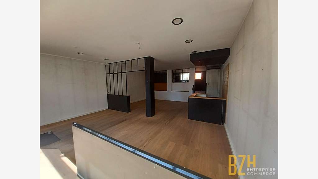 Loue local commercial 133m² au centre de Lorient