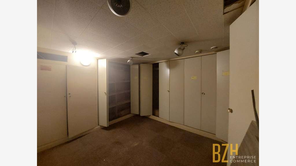 A louer local commercial de 80m² en RDC à Lorient