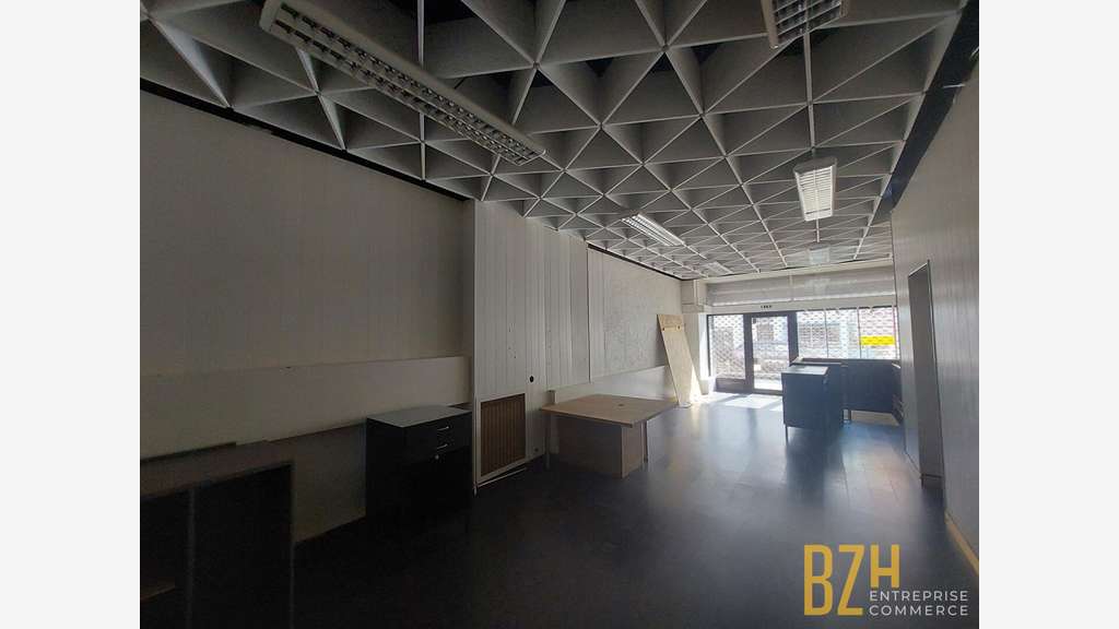 A louer local commercial de 80m² en RDC à Lorient
