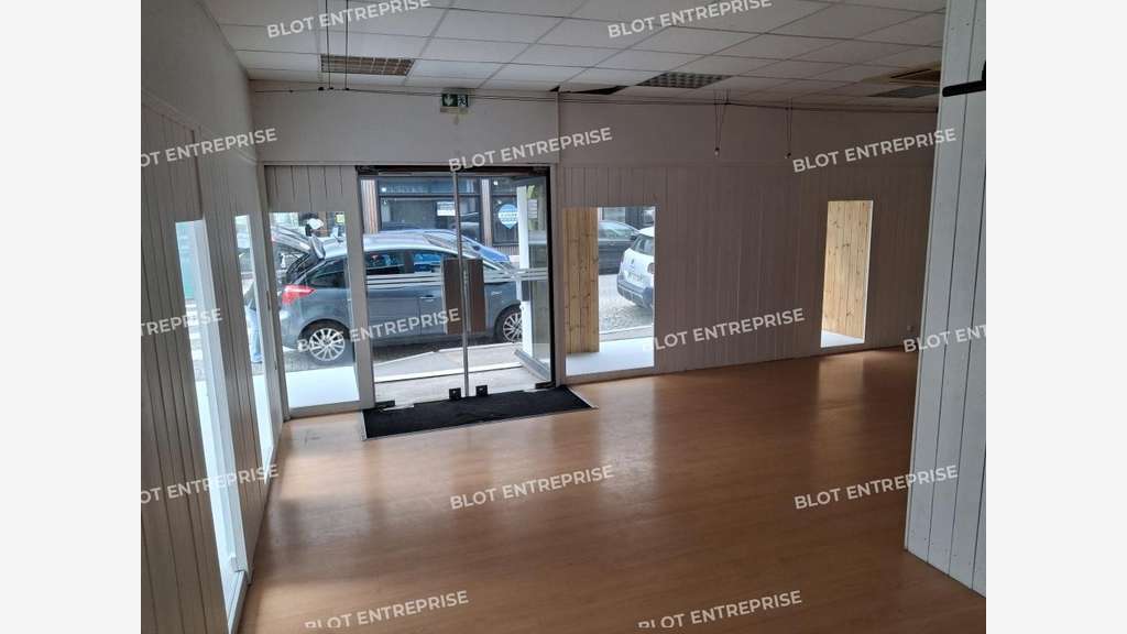 A louer local commercial de 75m² à Lorient centre