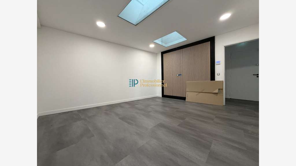 Local commercial à louer 117m² à Lorient centre