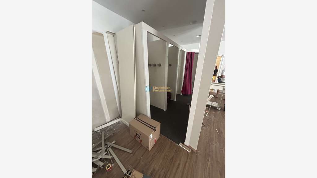 À louer – Local commercial 78 m² – Centre-ville de
