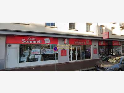 LOCAL COMMERCIAL - 262 M² - LORIENT CENTRE