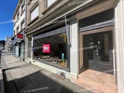 A LOUER - LOCAL COMMERCIAL 80 m² - LORIENT