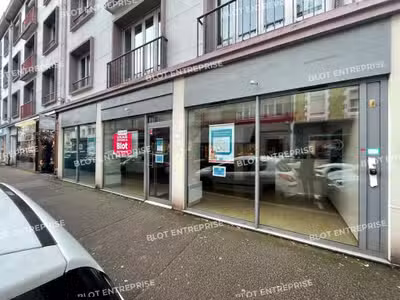 A louer local commercial de 280m² à Lorient centre