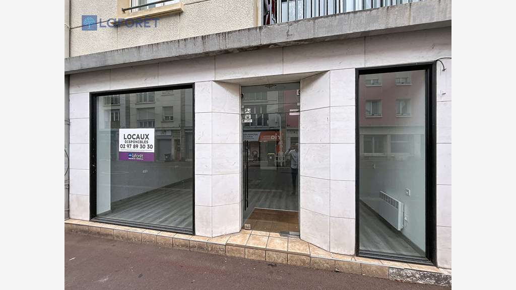 Local commercial Lorient