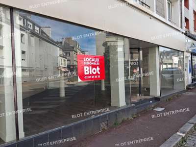 À LOUER - LOCAL COMMERCIAL 147 m² - LORIENT
