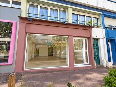 Loue local commercial 67m² à Lorient hyper centre
