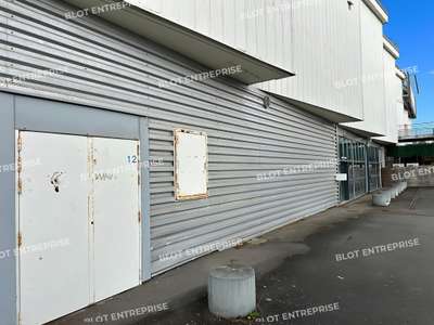À LOUER - LOCAL COMMERCIAL - LORIENT - 315 m²