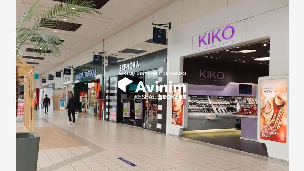 A louer local commercial 103m² à Lormont centre