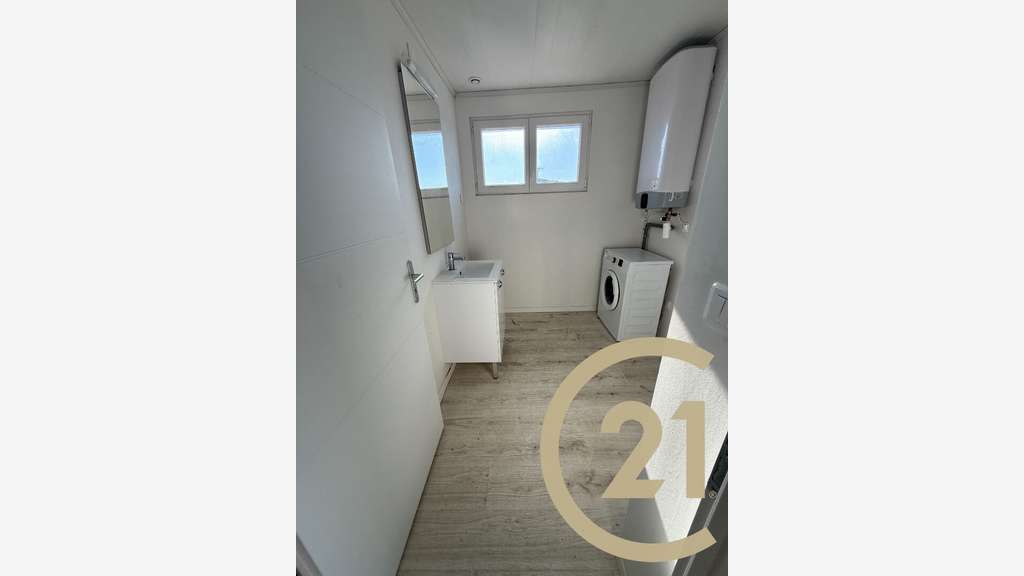 Local restauration 170m² et appartement à Louhans 