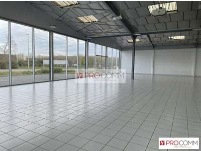 Location Locaux commerciaux - Boutiques à Lucé