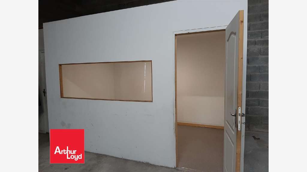 A louer local d'activités 166m² dans la ZI de Lucé