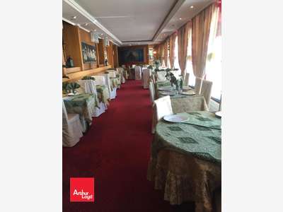 Loue local commercial 260m² à Chartres axe passant