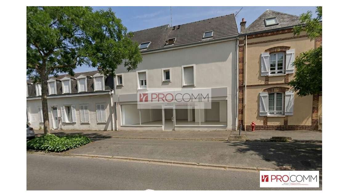 LUISANT - LOCAL COMMERCIAL à louer