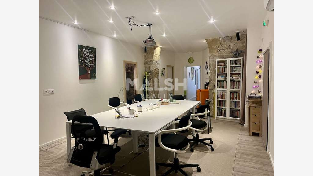 A louer local commercial 87m² à Lyon 1er
