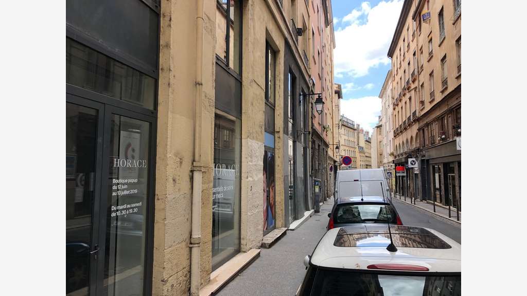 A louer local 35m² rue des Capucins 35m² Lyon 1er