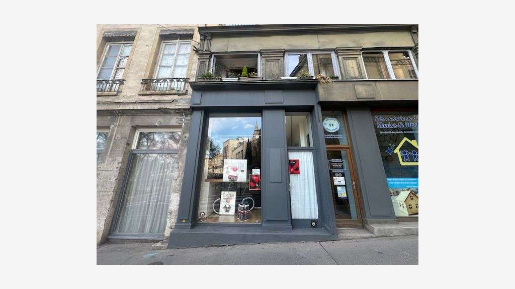 Local commercial de 96m² à louer à Lyon 69001