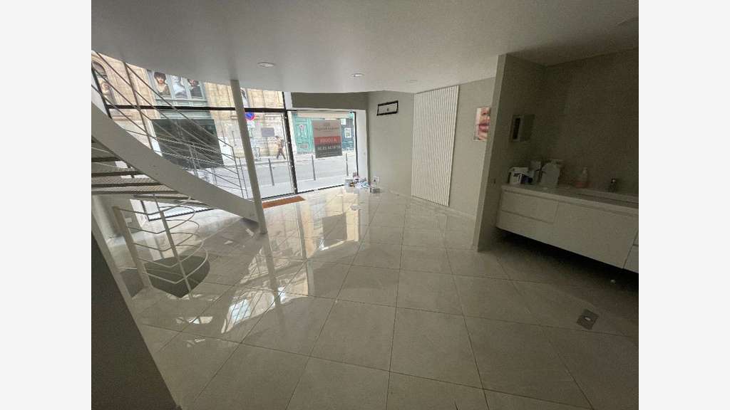 Local 55m² à louer à Lyon rue Paul Chenavard 69001