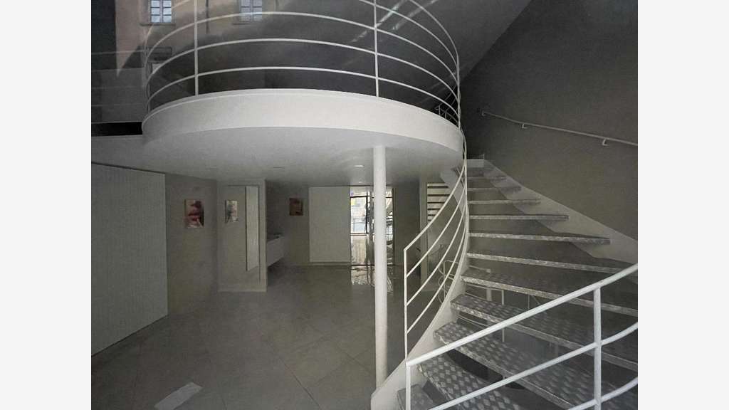 Local 55m² à louer à Lyon rue Paul Chenavard 69001