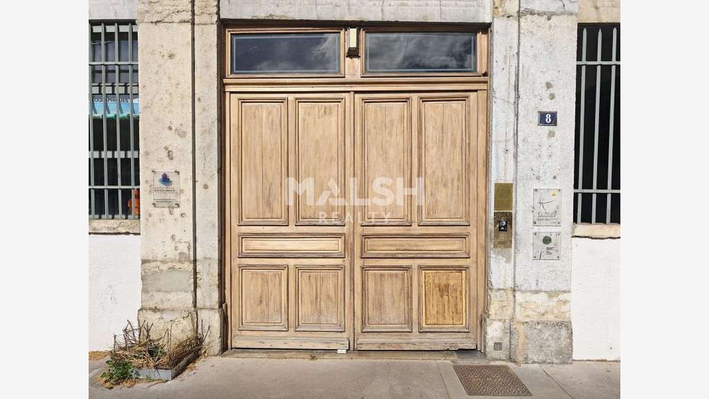 A louer local 61m² Lyon 1er quai Saint-Vincent