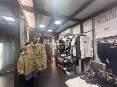 Location Locaux commerciaux - Boutiques à Lyon 1er